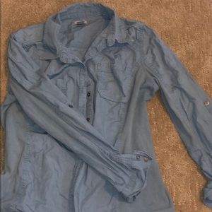 Carthart buttondown shirt.